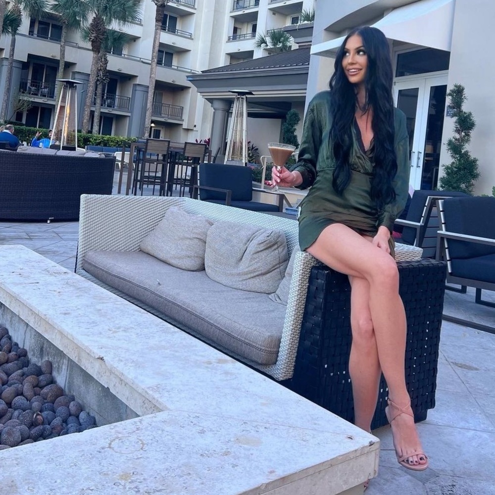 Green long sleeve mini dress